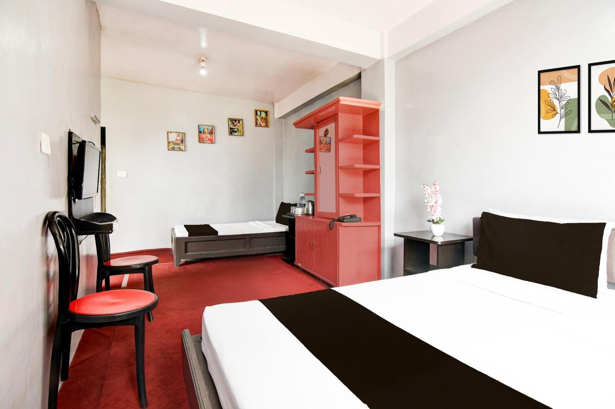 Super Hotel O Ghoom Formerly Aps Homestay Ghum 外观 照片